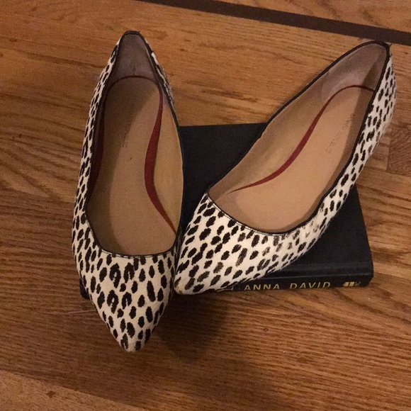banana republic leopard flats